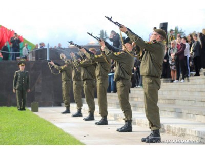 rjo39nvuf6irud2jlm98buukh3l1u906