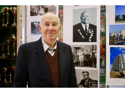 fd8cb77bf78735e25a49b8be42607738