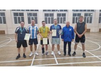 Первенство по бадминтону